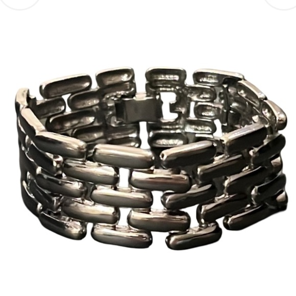 Givenchy Silver Plated Panther Chain Link Chunky Runway Bracelet - Picture 2 of 14